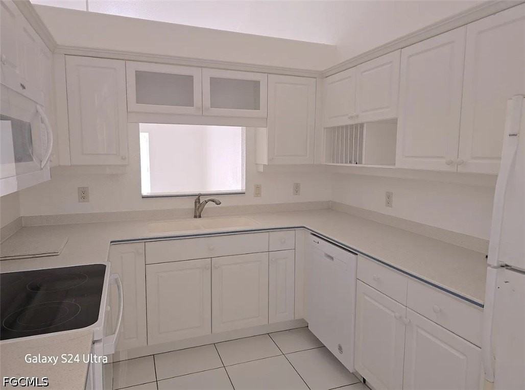 1012 Se 12th Ter - Photo 6 of 20