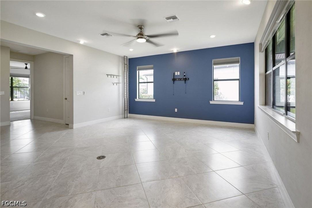 11752 Bowes Cir - Photo 4 of 49
