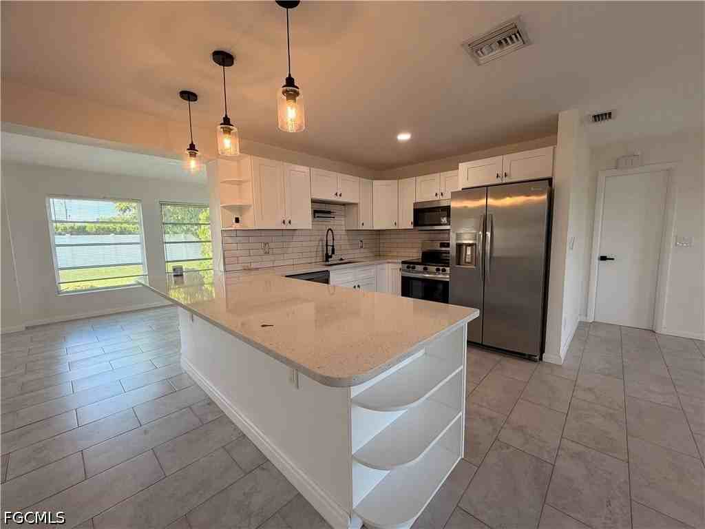 334 Se 47th Ter - Photo 6 of 33