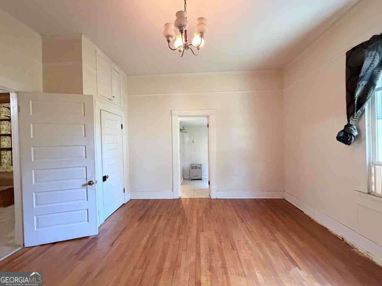 605 S Jefferson St - Photo 6 of 17