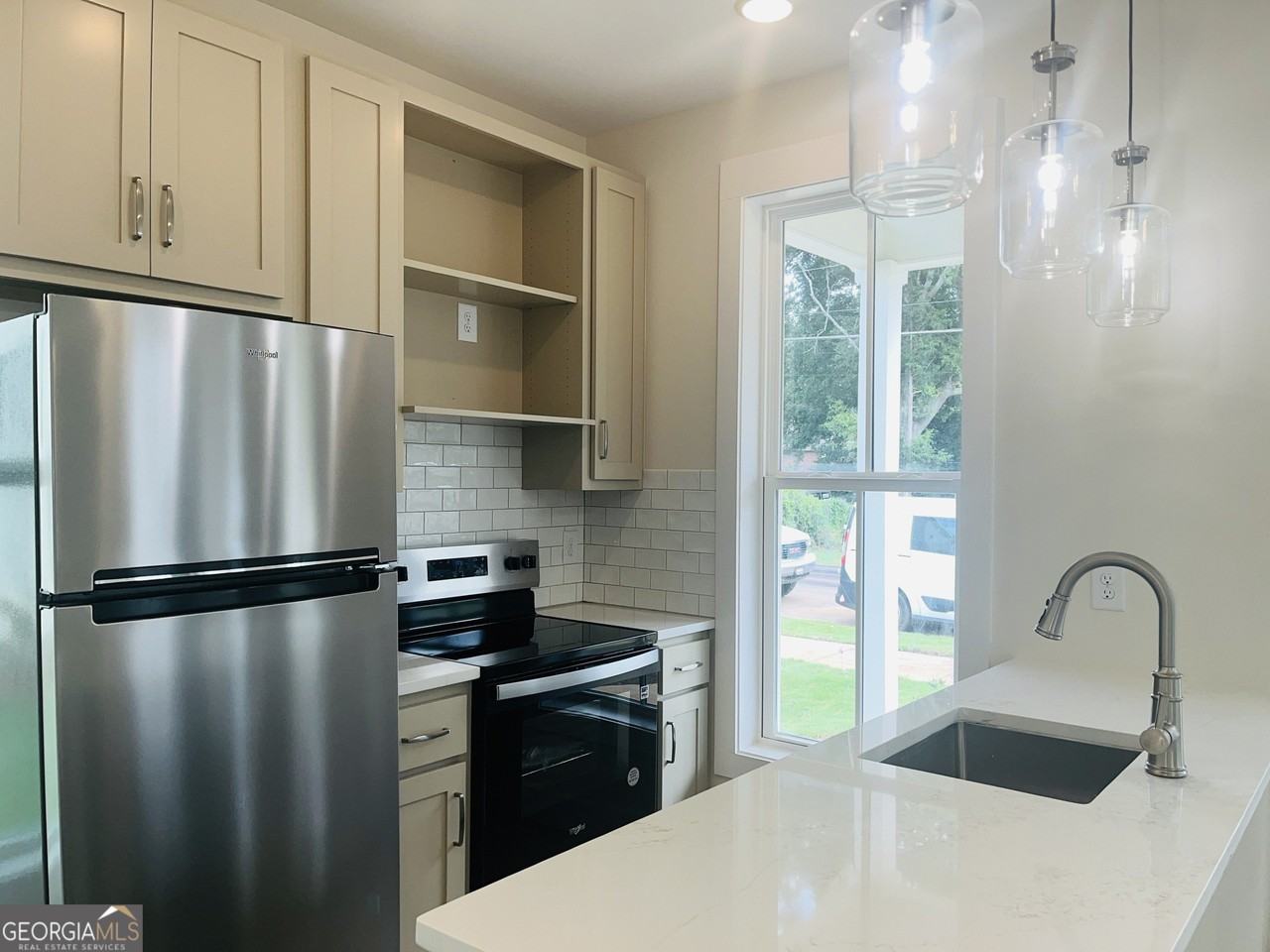 107 Gardenia Ln #107A - Photo 5 of 16
