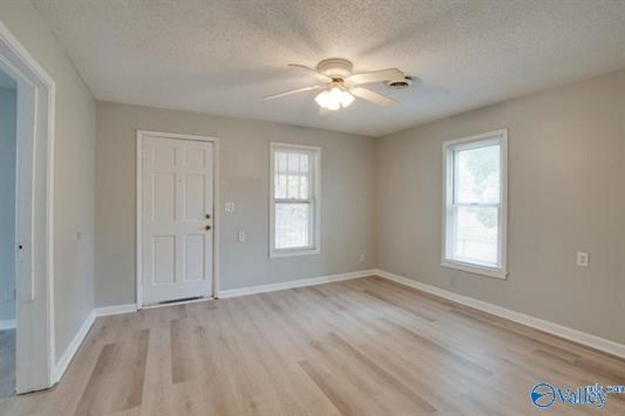 2603 6th Ave Sw - Photo 2 of 11