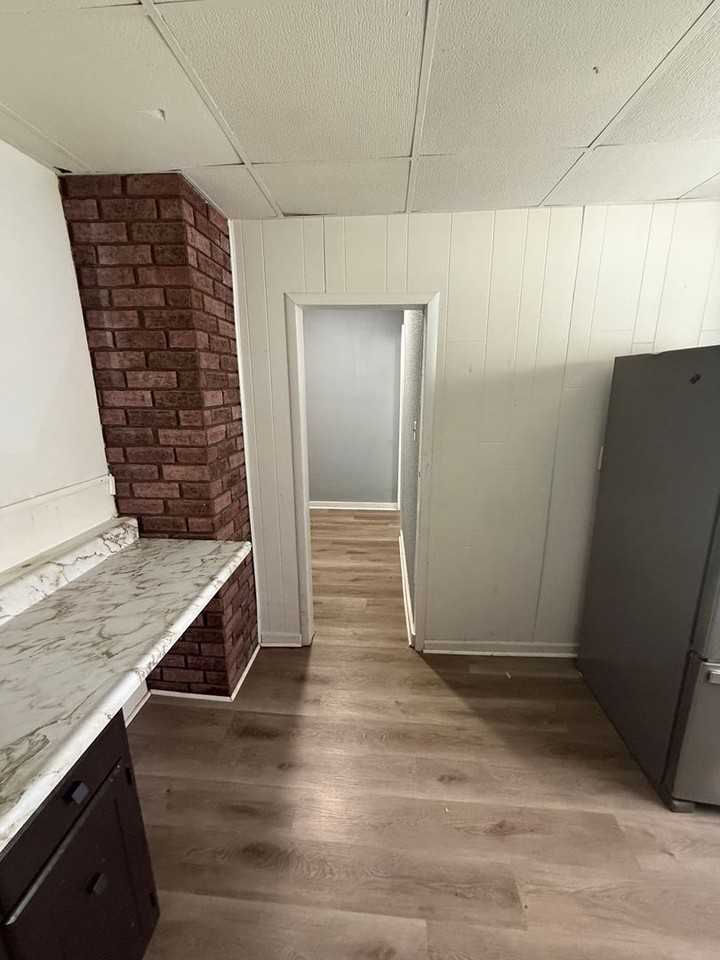 1322 Idaho St - Photo 7 of 12