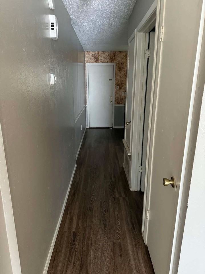 3735 Kriss Dr #15 - Photo 5 of 7