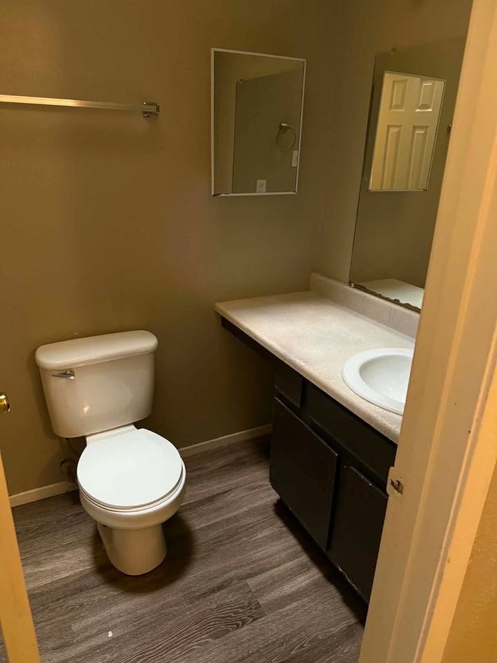 3735 Kriss Dr #15 - Photo 6 of 7