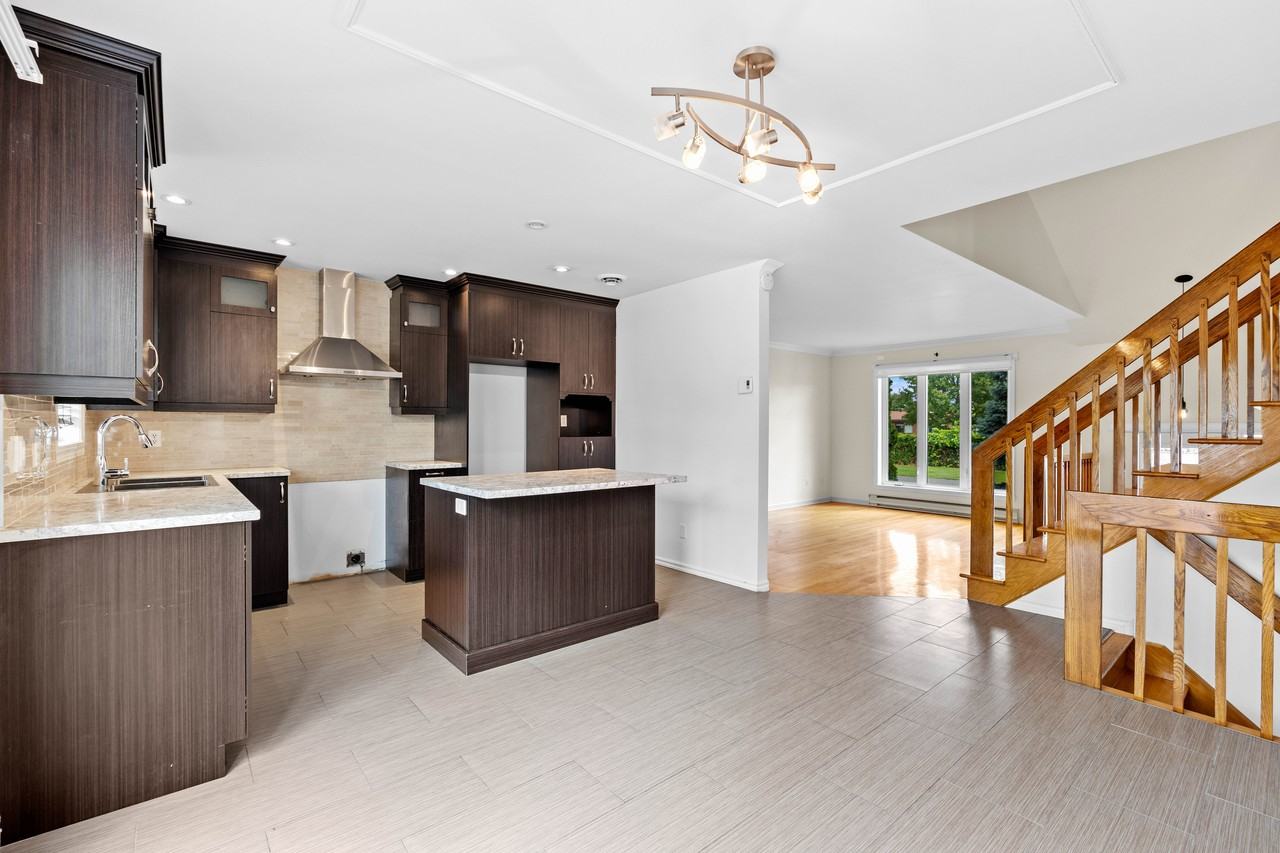 376 Rue Marie - Curie - Photo 7 of 21