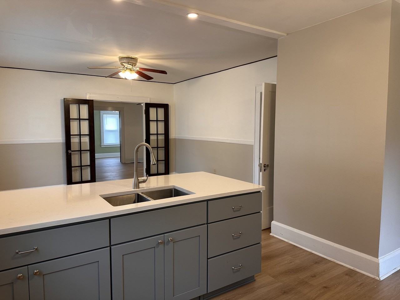 263 W 29th St - Photo 6 of 17