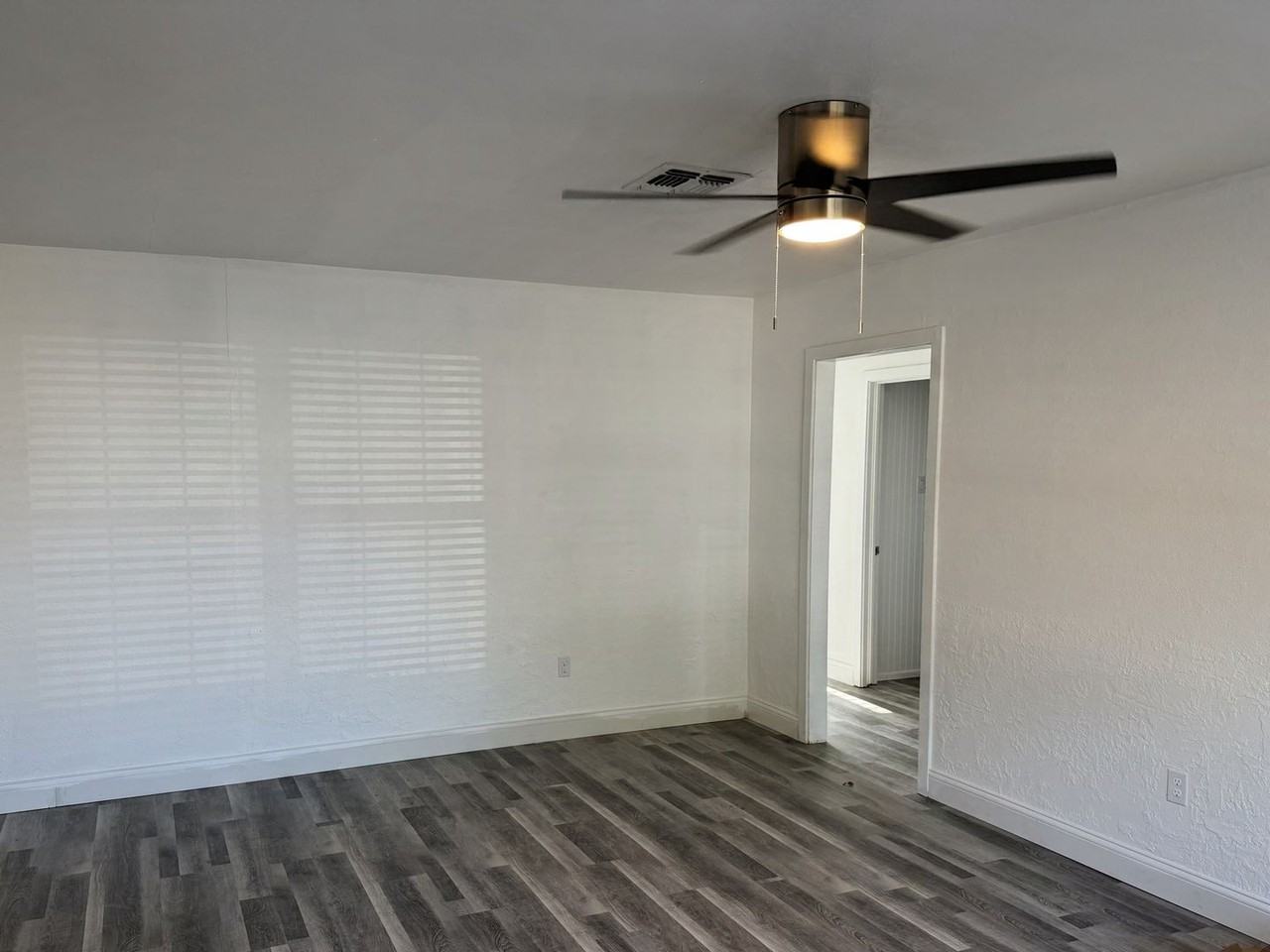 4345 Cunningham Dr - Photo 3 of 16