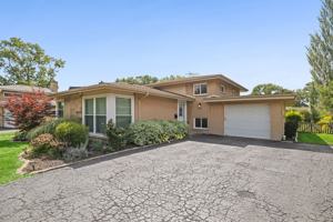 featured image of 230 Greenfield Dr