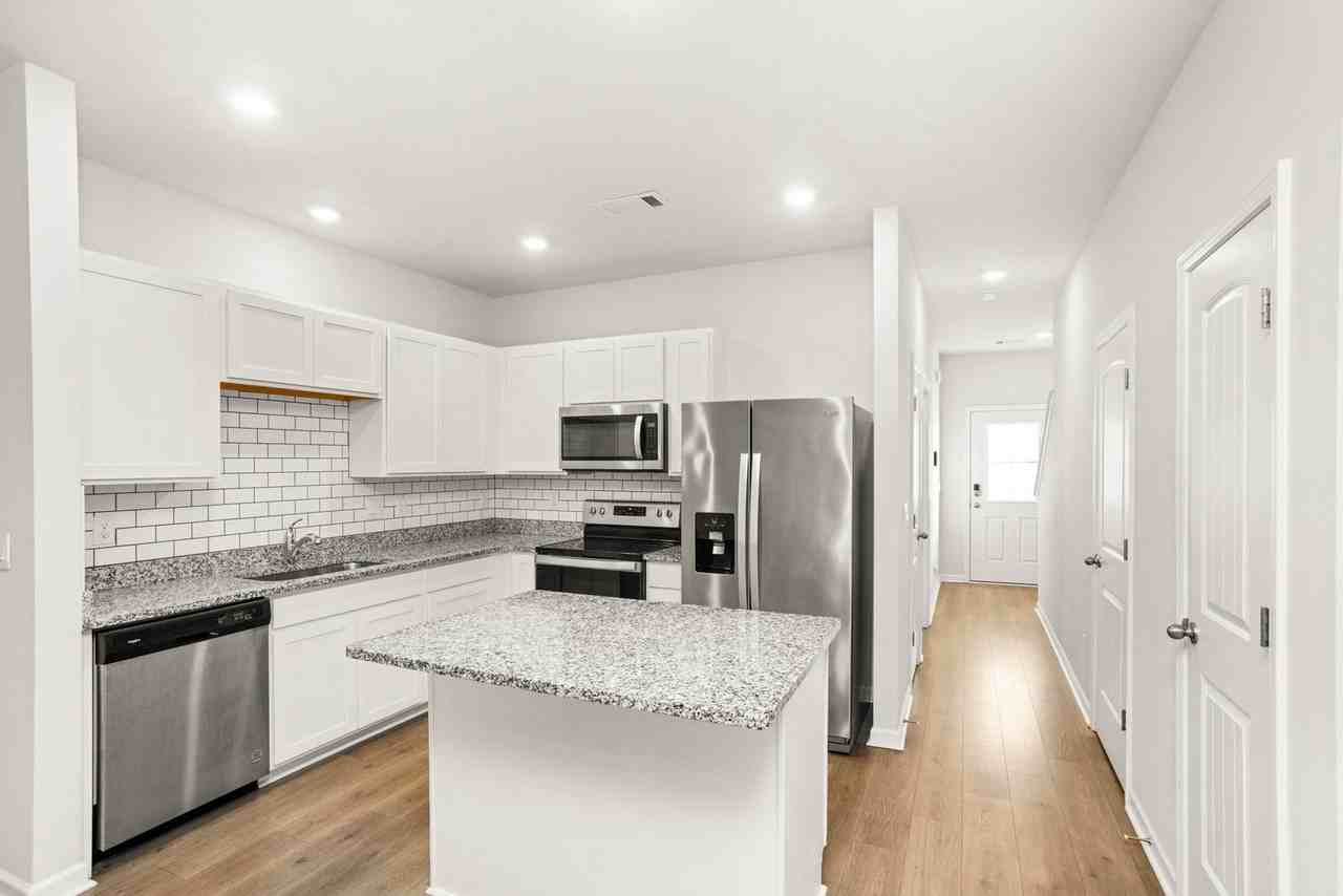 133 Cecil Rd - Photo 2 of 19