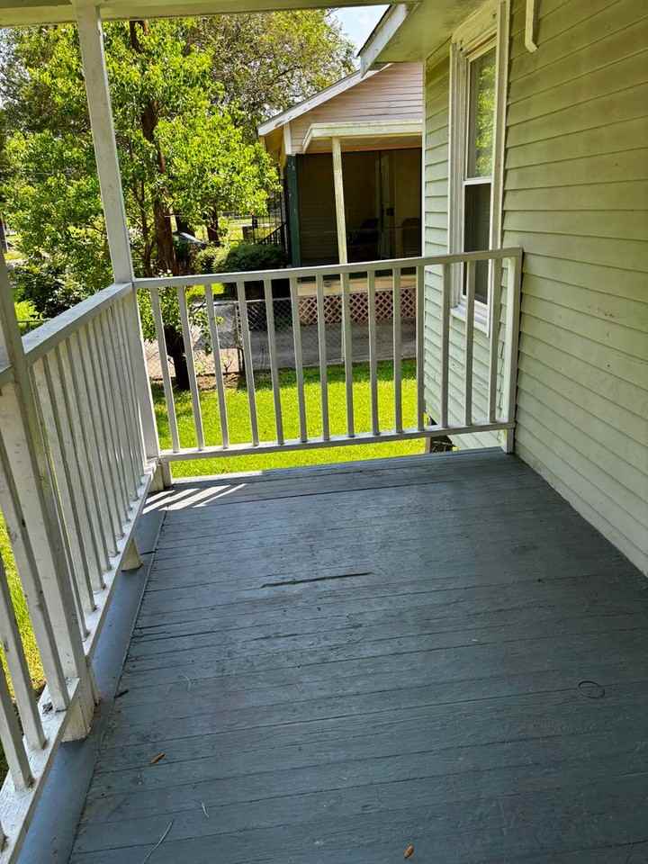 4235 Joseph St - Photo 2 of 9