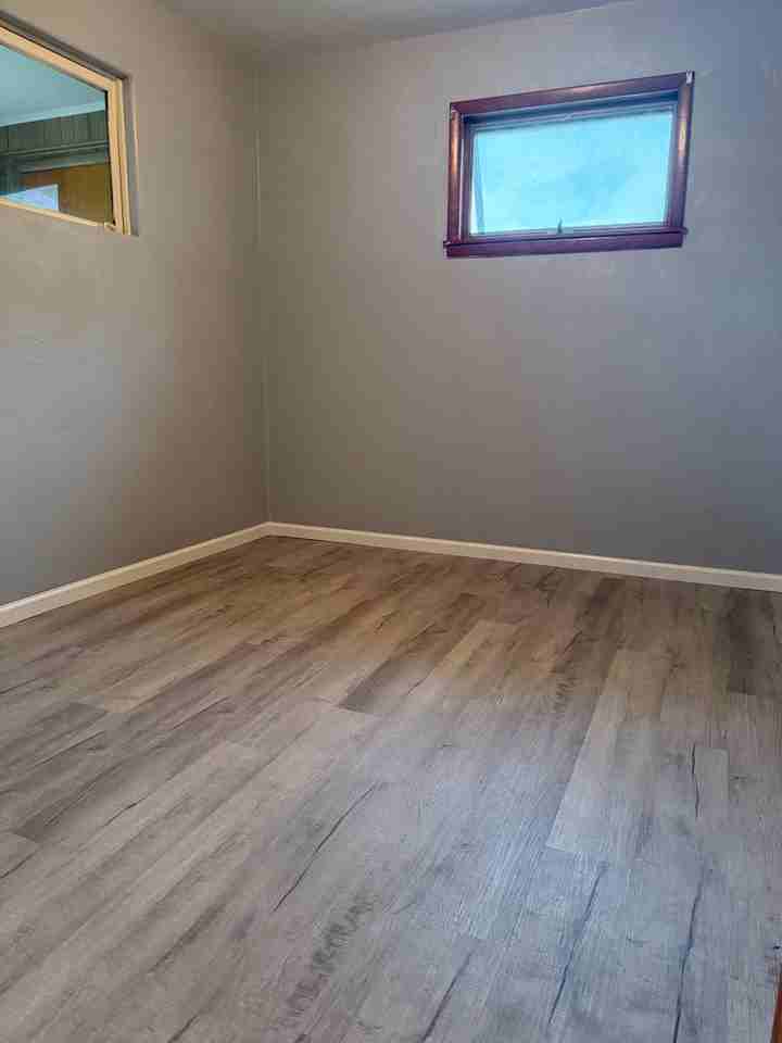2215 Mcintyre Rd - Photo 3 of 4