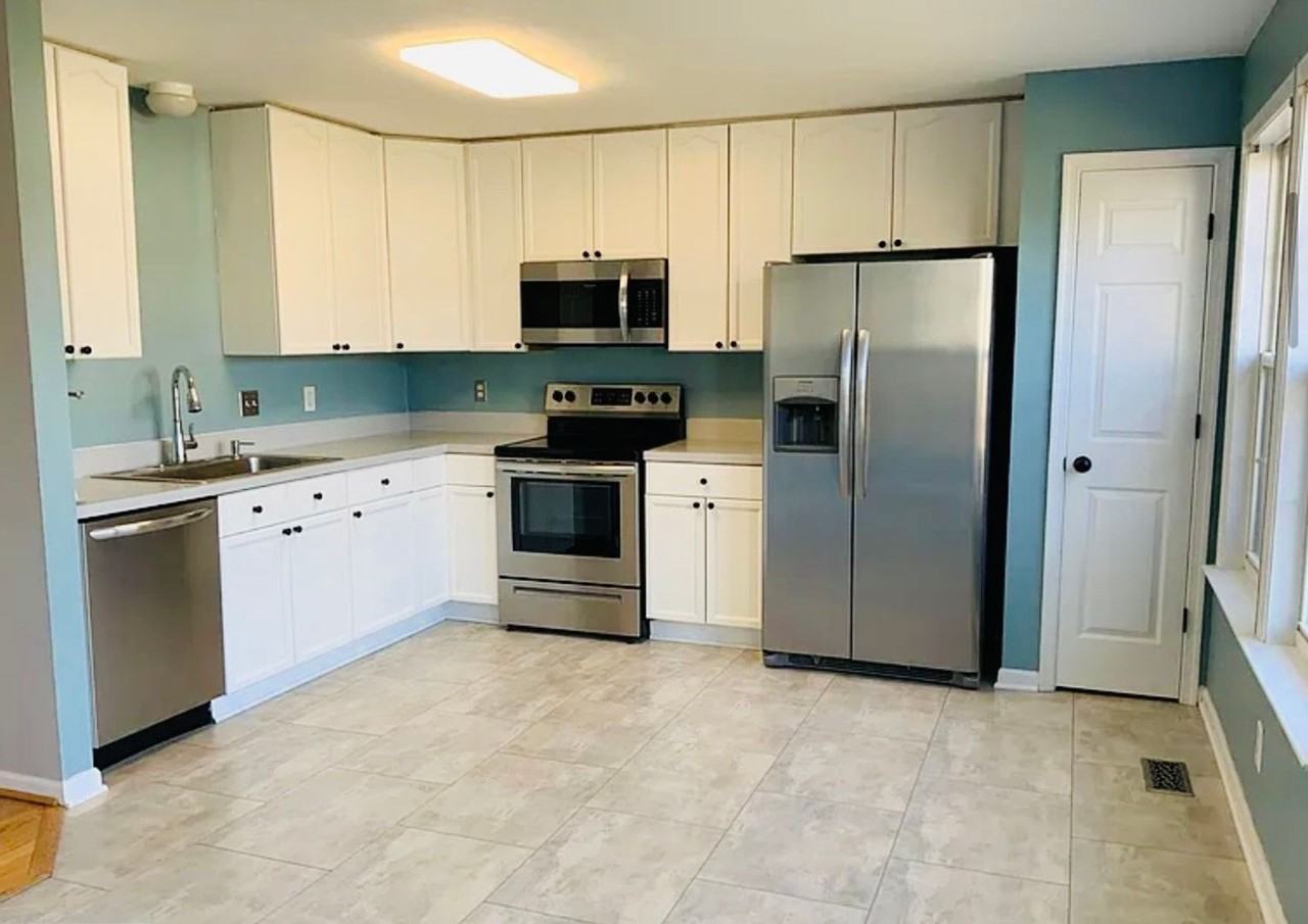 100 Quince Tree Dr - Photo 4 of 12
