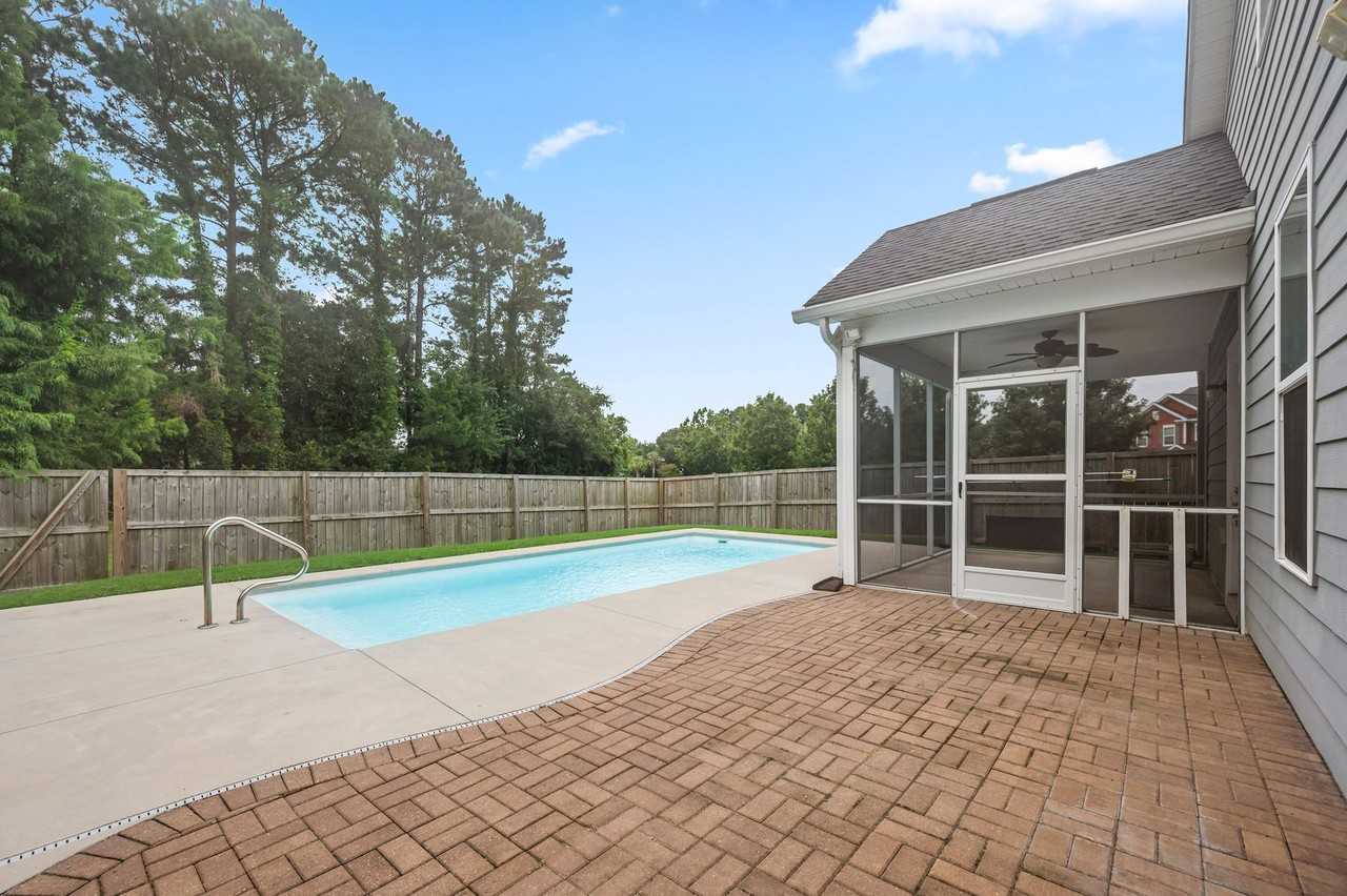 720 Goodlet Cir - Photo 6 of 35