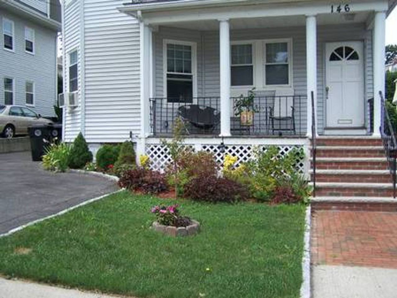 146 Hillside Rd - Photo 6 of 23