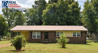 1910 Russell Dr - Photo 1 of 1