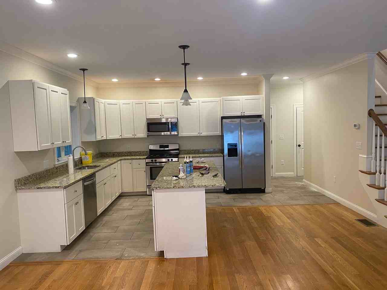 299 Cabot St - Photo 2 of 27