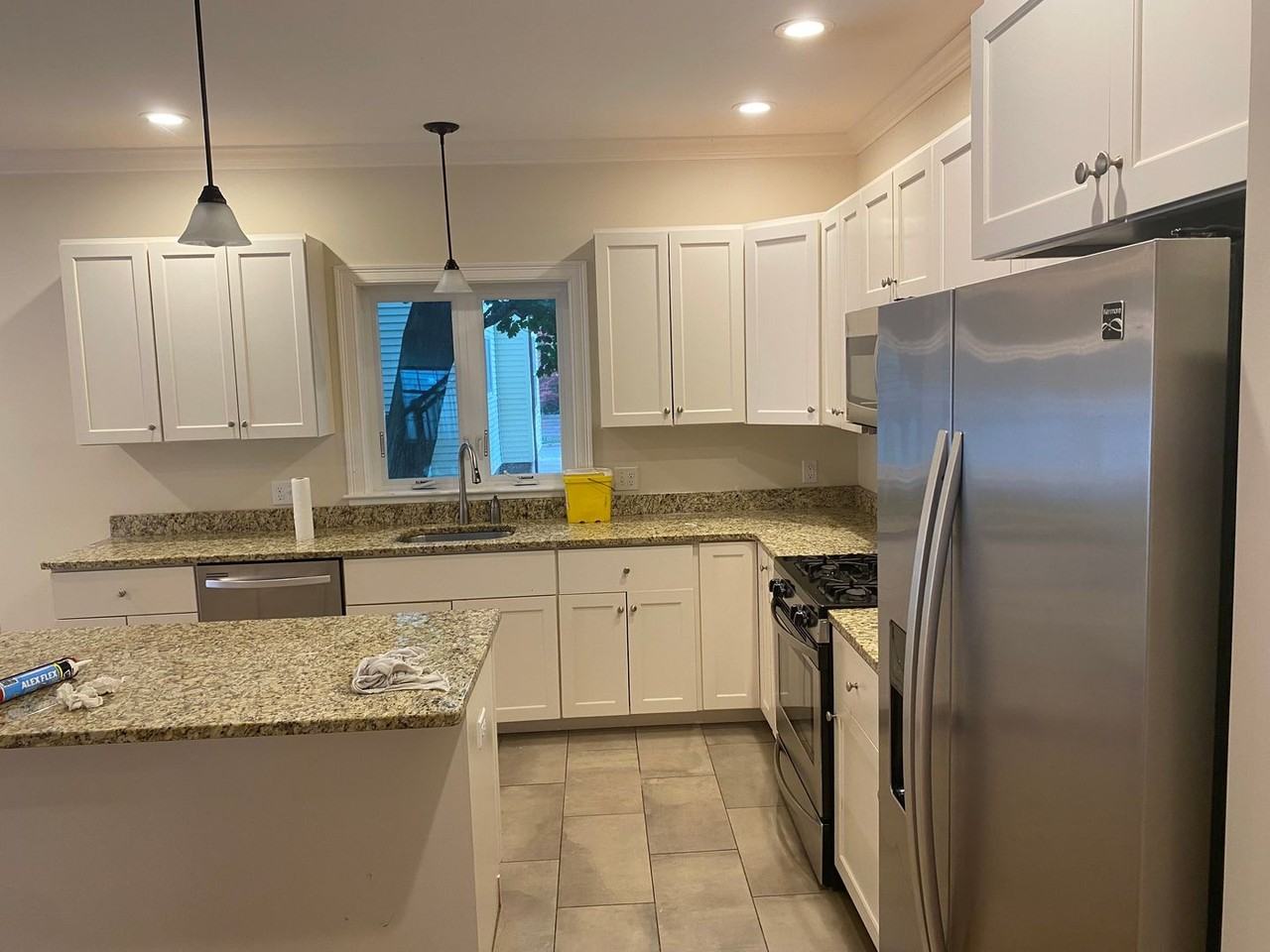299 Cabot St - Photo 3 of 27