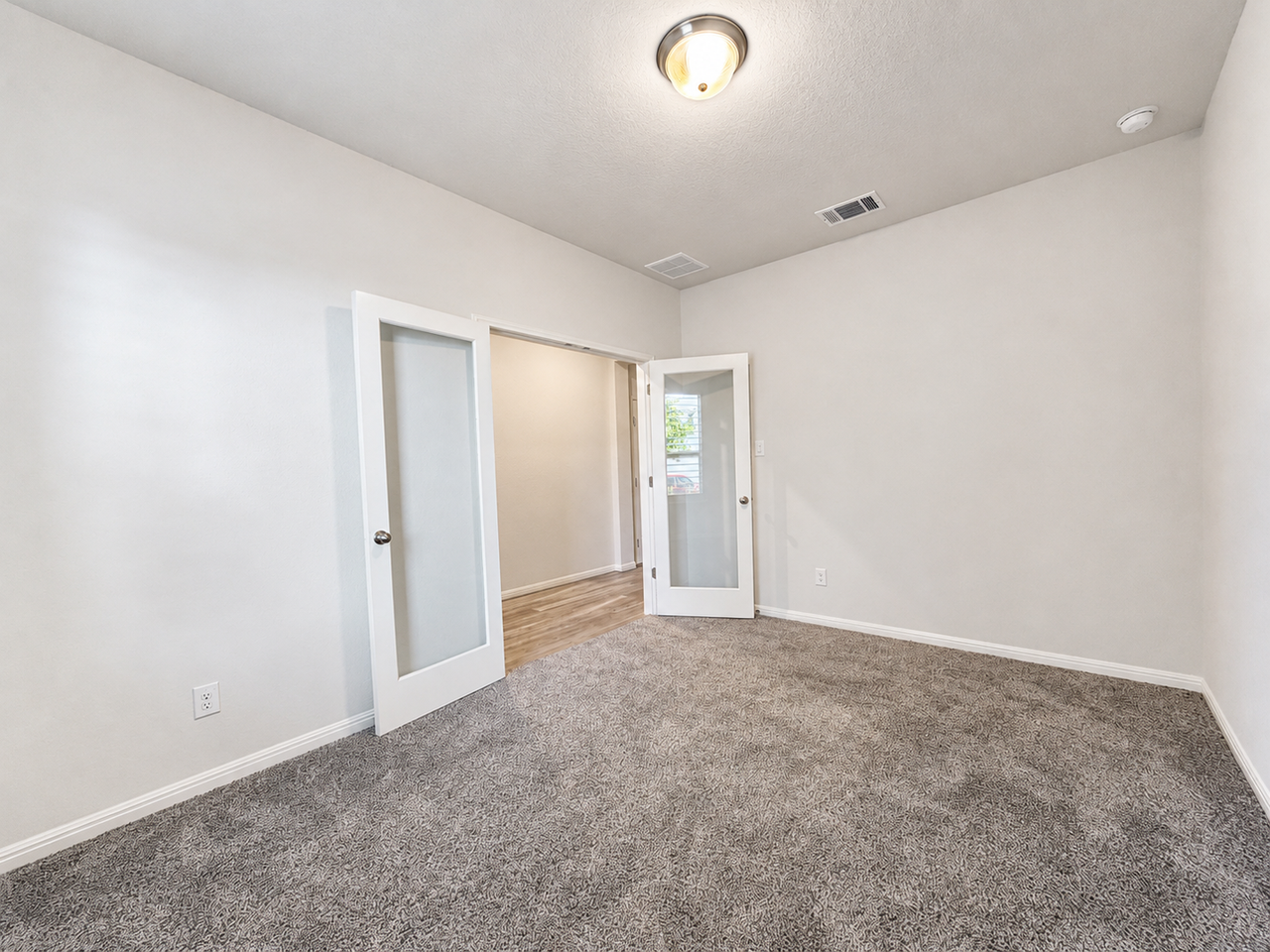 11515 Bakersfield Pass - Photo 5 of 24