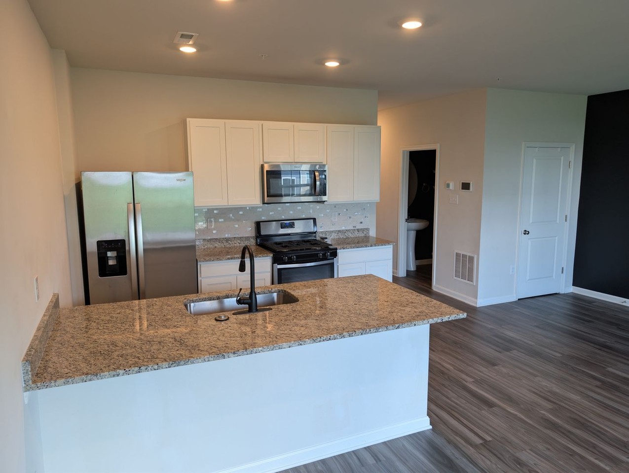 125 Maple Run Dr - Photo 3 of 12