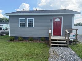 featured image of 1728 Park St