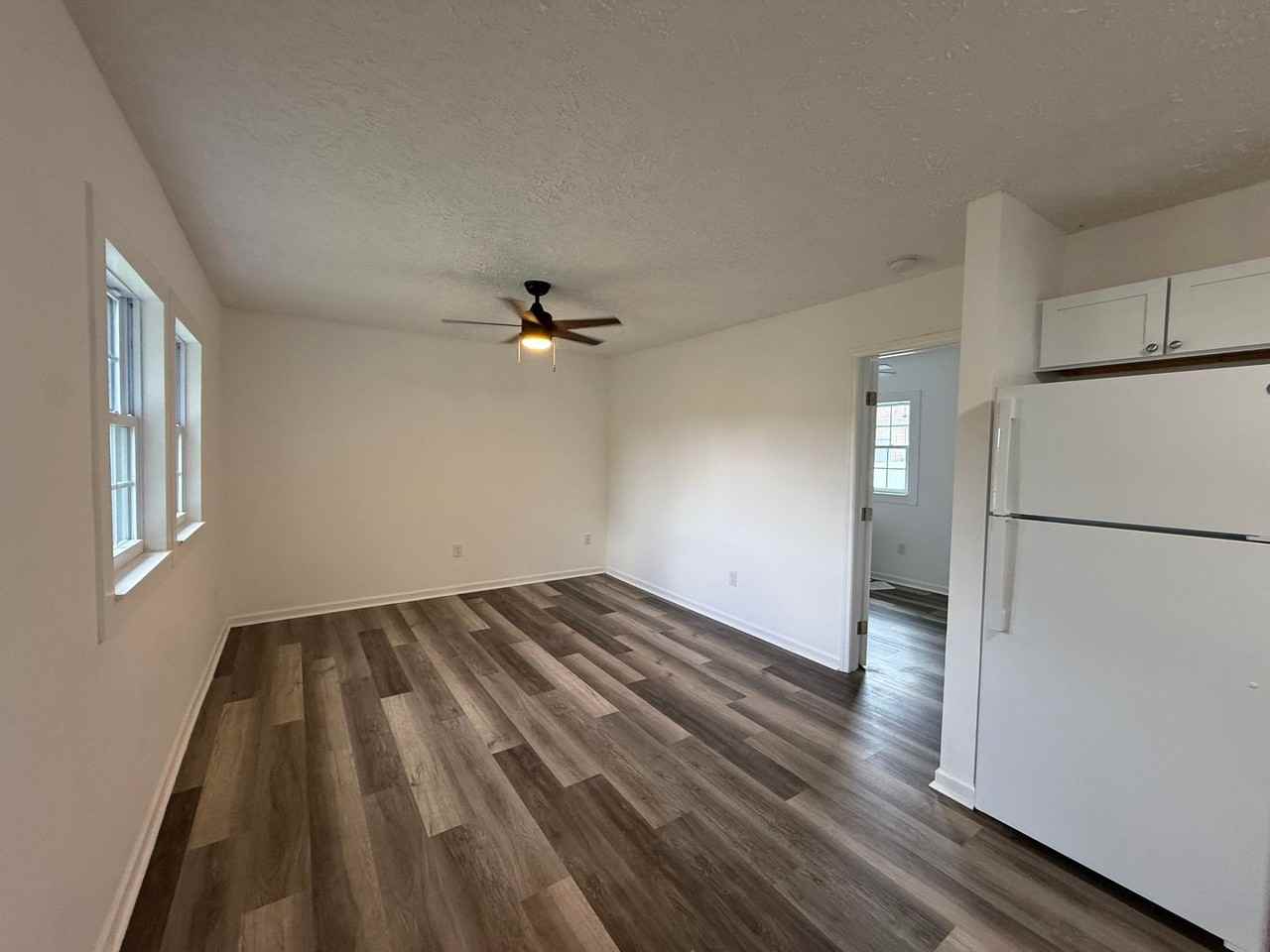 1728 Park St - Photo 2 of 9