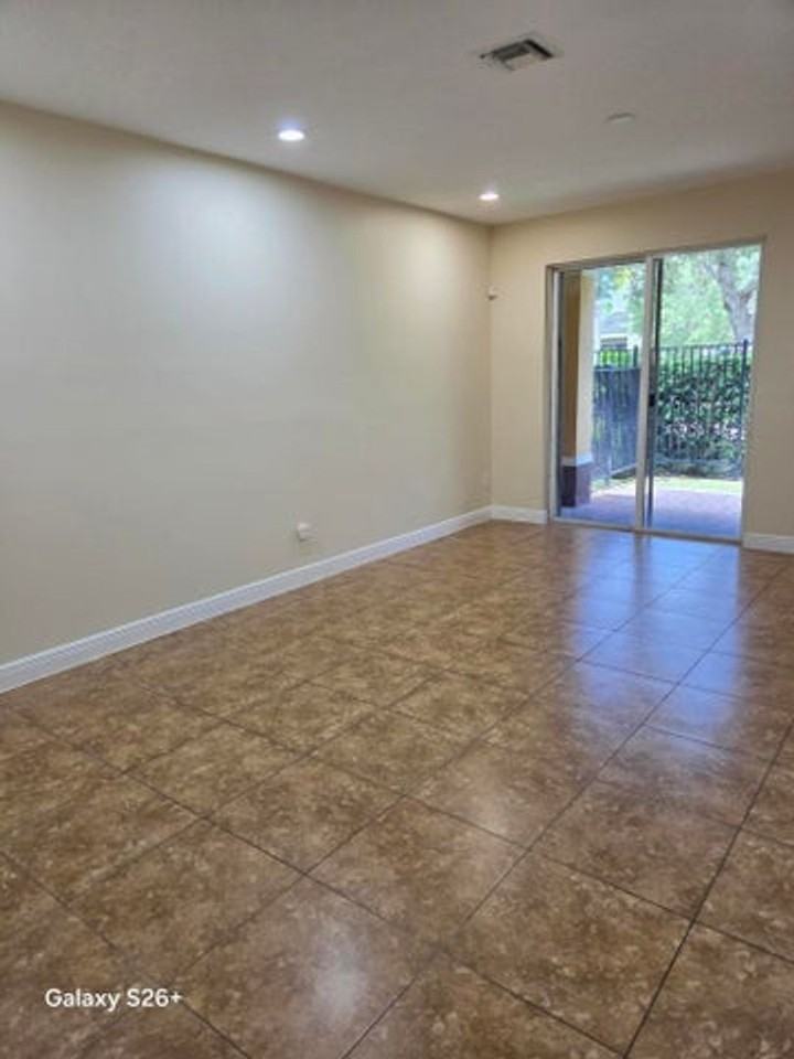 6994 Long Pine Cir - Photo 3 of 15