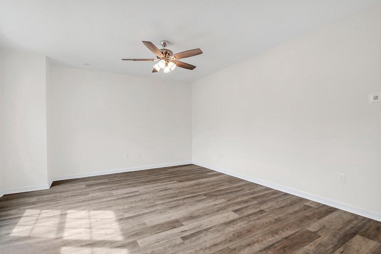 3625 Kortni Dr - Photo 5 of 10