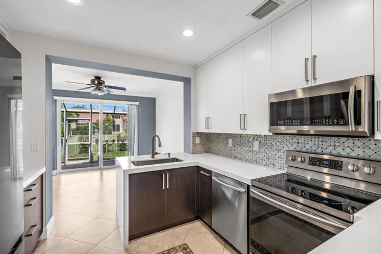 12571 Nw 57th Ct - Photo 2 of 18
