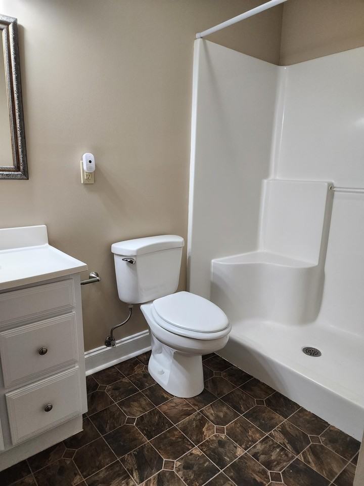 112 Maplewood Ave Sw #1 - Photo 7 of 8