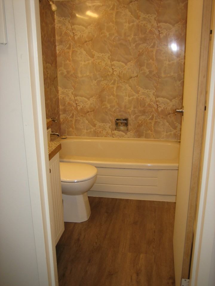 1811 Adanac Street #204 - Photo 6 of 18