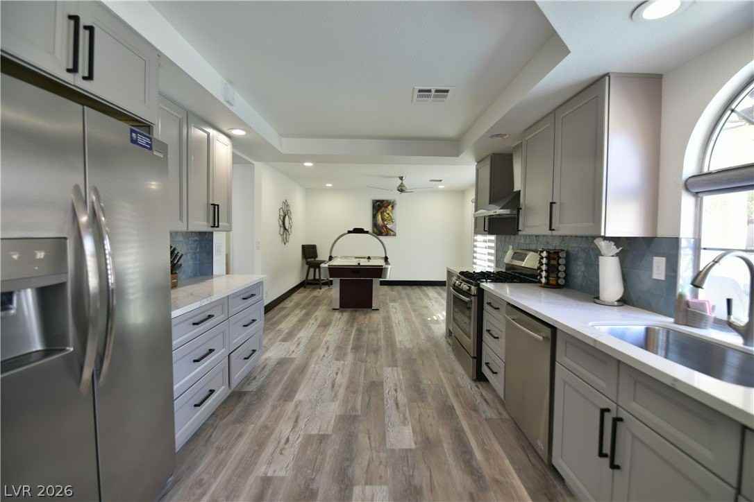 1522 Plain Sight Ave - Photo 4 of 38