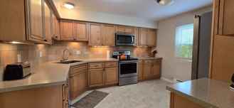 819 Elm St - Photo 1 of 1