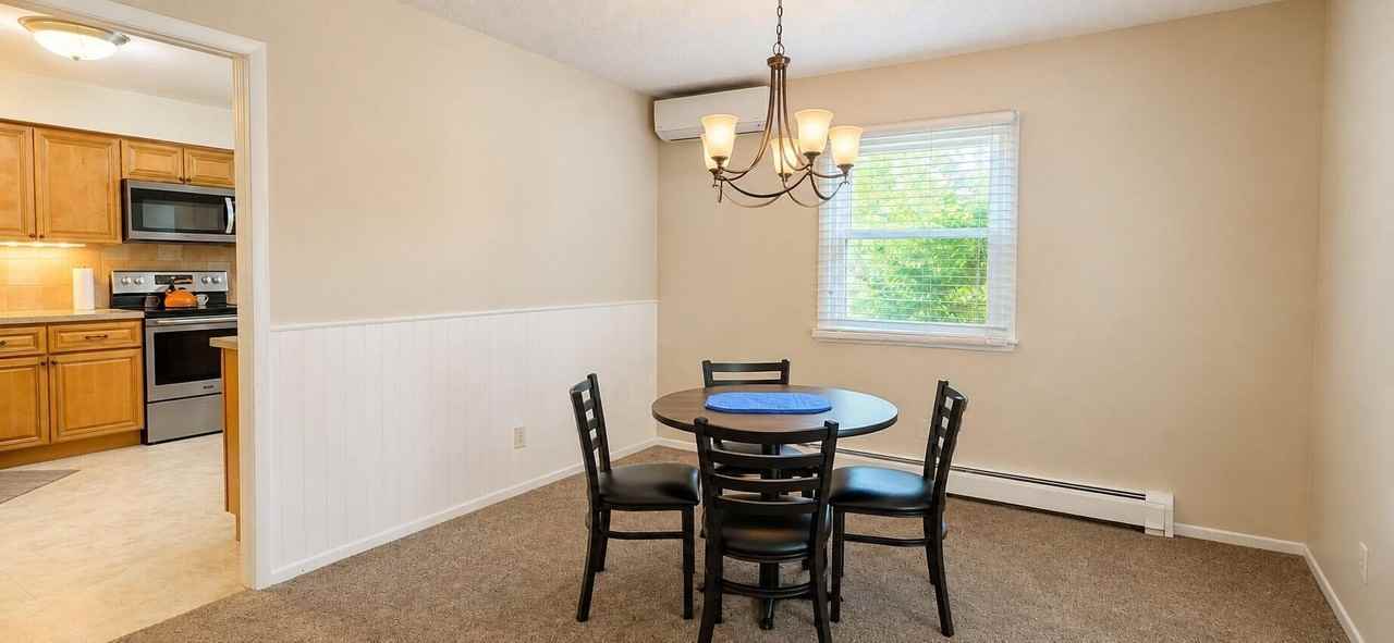 819 Elm St - Photo 7 of 48
