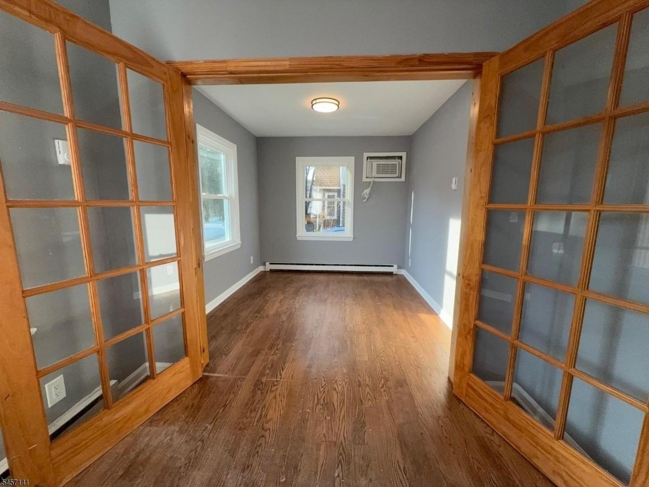 247 Claremont Ave #2 - Photo 2 of 10