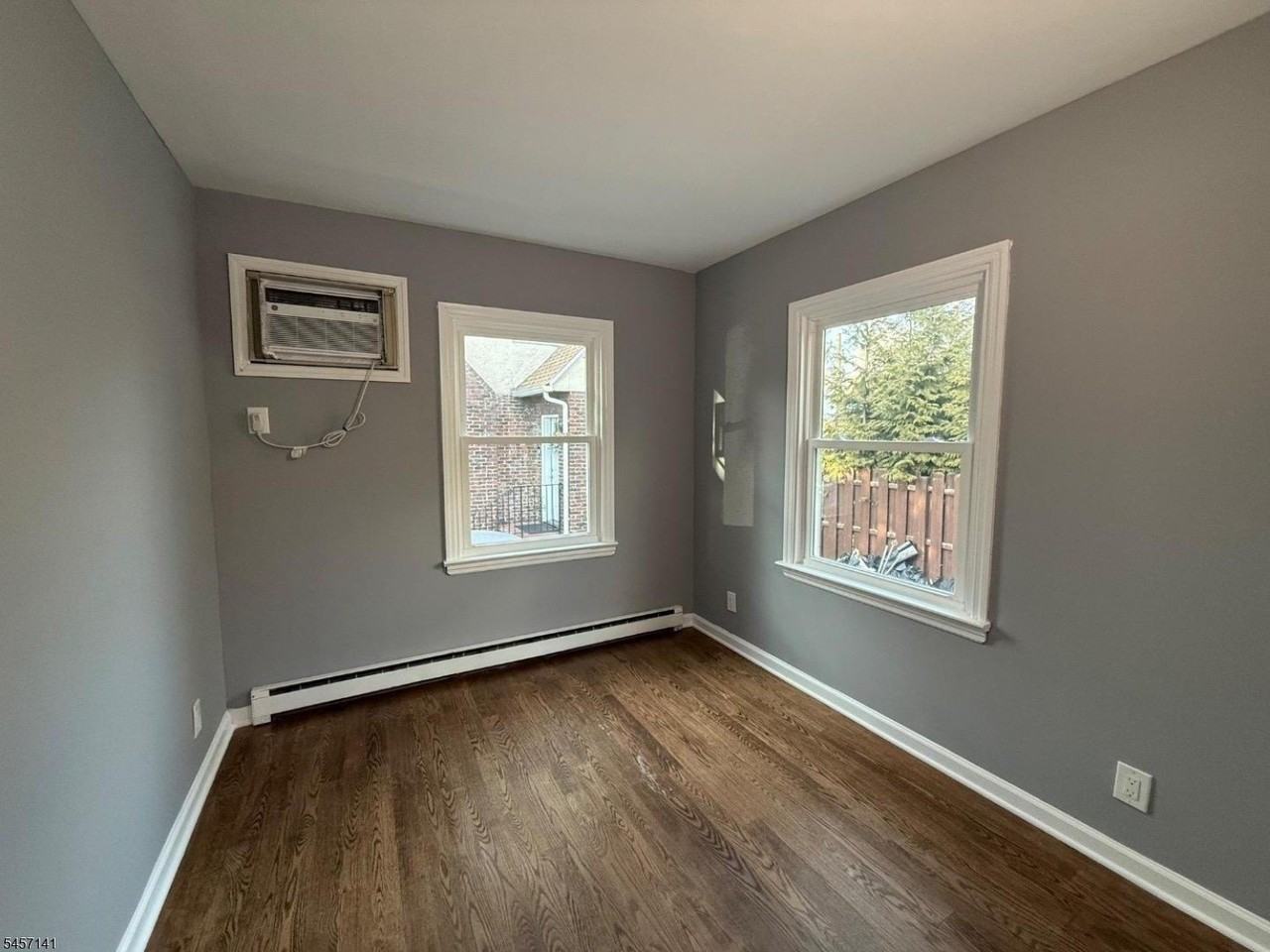 247 Claremont Ave #2 - Photo 3 of 10