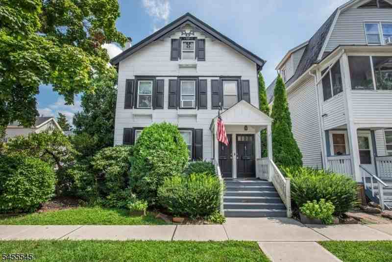 39 Midland Ave #2