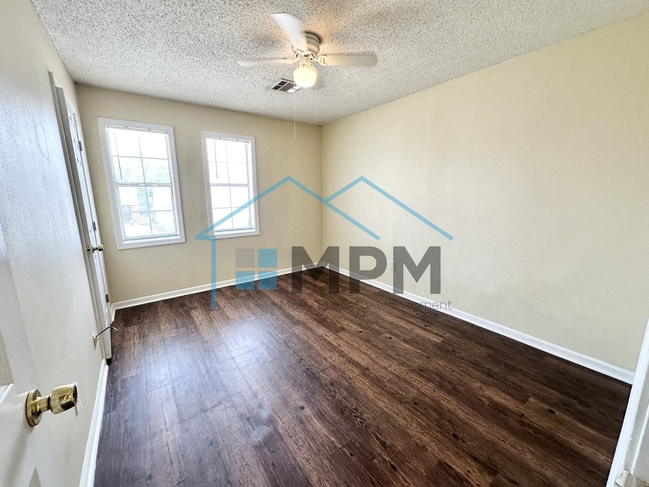 107 Jennifer Ln #C - Photo 4 of 12