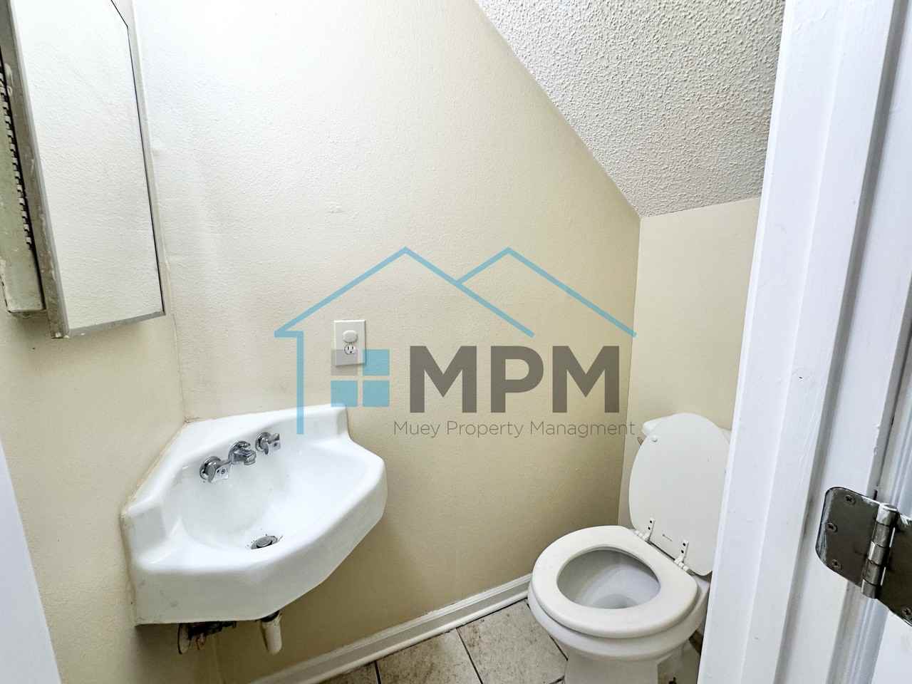 107 Jennifer Ln #C - Photo 7 of 12