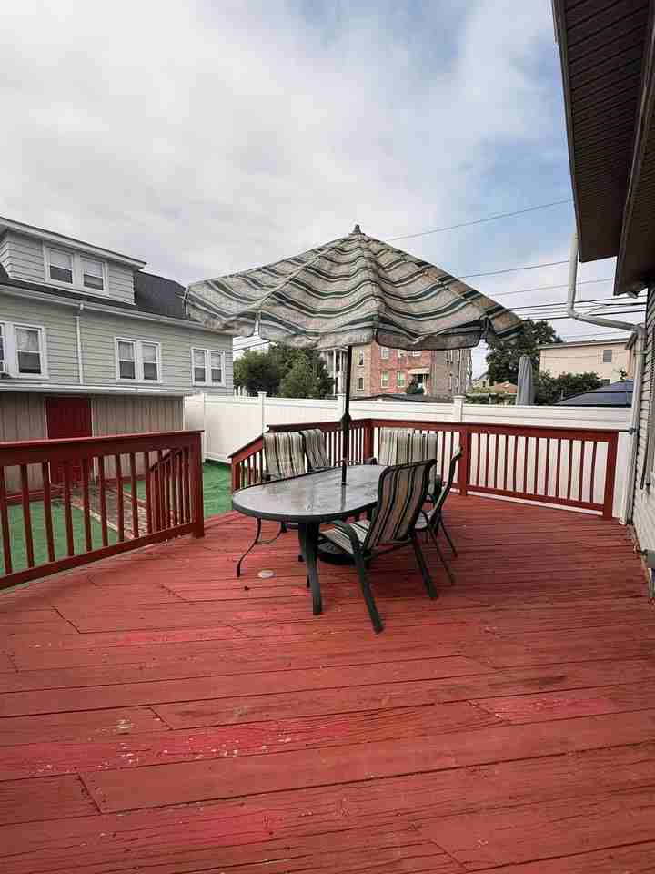 133 Centre Ave - Photo 3 of 16