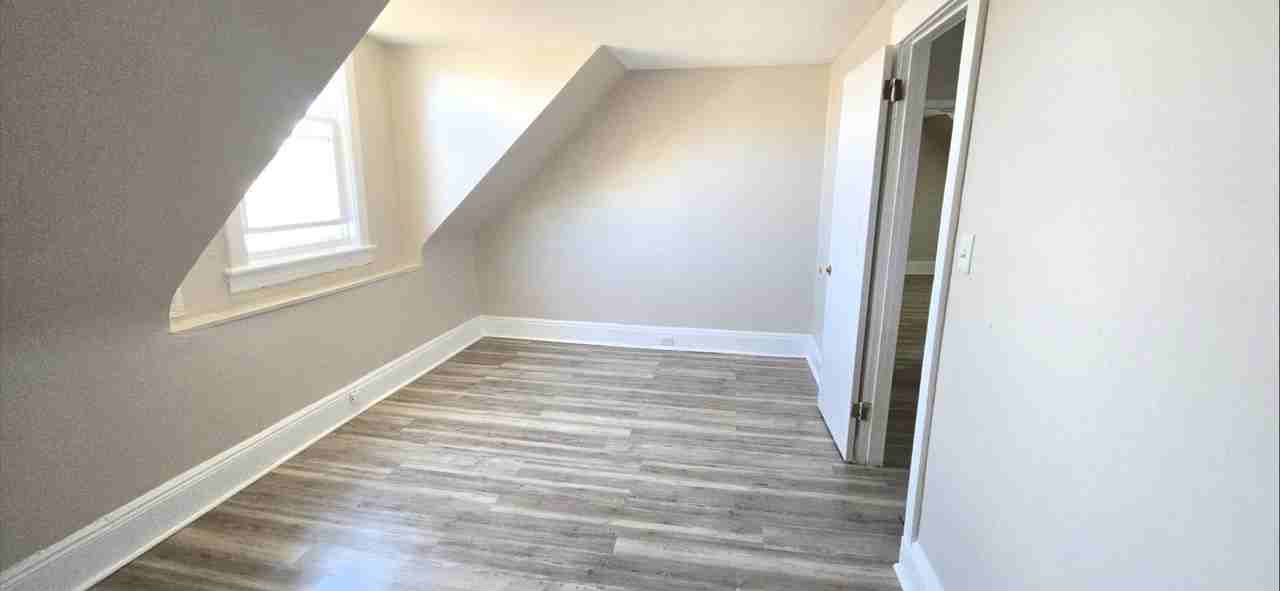 59 W 3rd St #3 - Photo 7 of 14