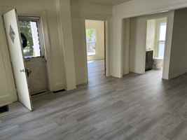 featured image of 121 Fayette St #1