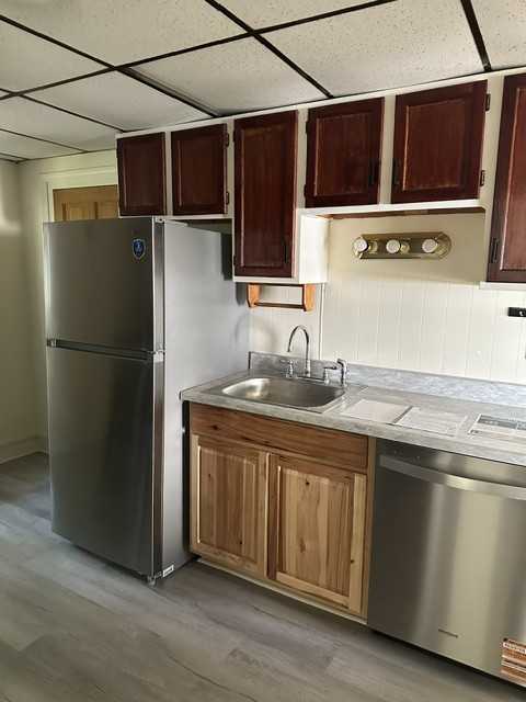 121 Fayette St #1 - Photo 6 of 26