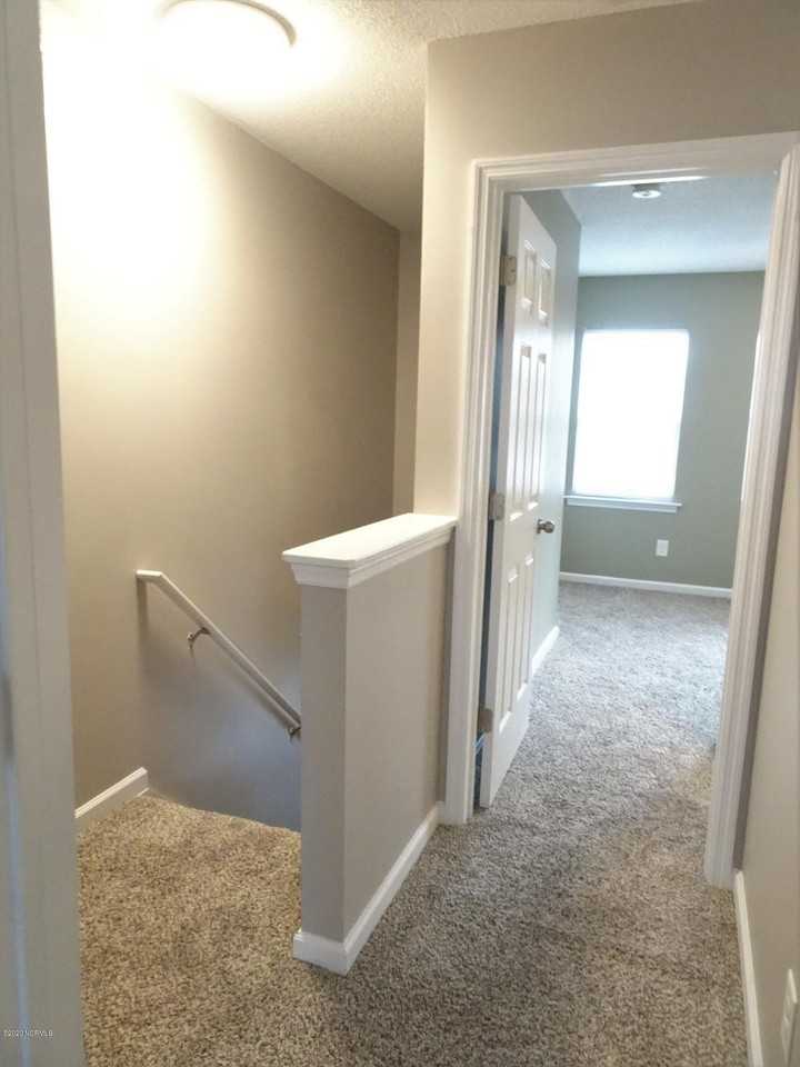 4001 Grandeur Ave - Photo 7 of 14