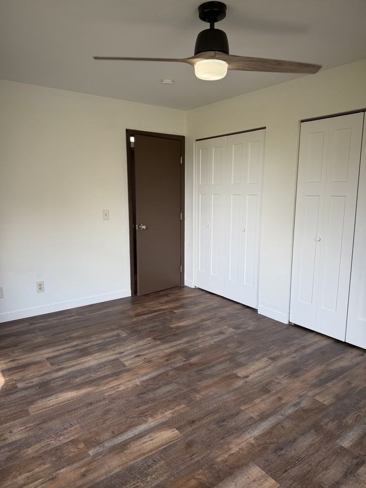 111 Tara Ct Apt 2 #D - Photo 5 of 13