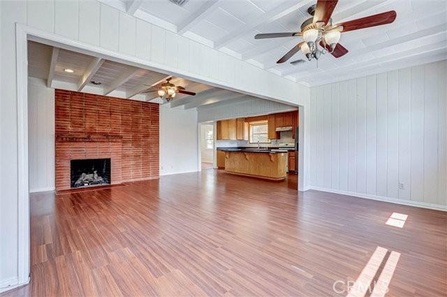 530 Andover Dr - Photo 3 of 8