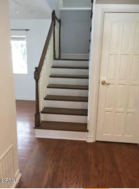 3348 Shadylawn Dr - Photo 2 of 3