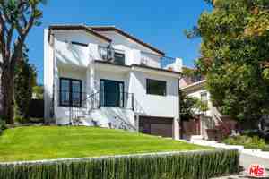 featured image of 1945 Fairburn Ave