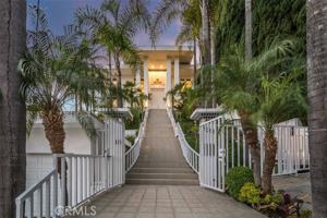 featured image of 1255 Hilldale Ave