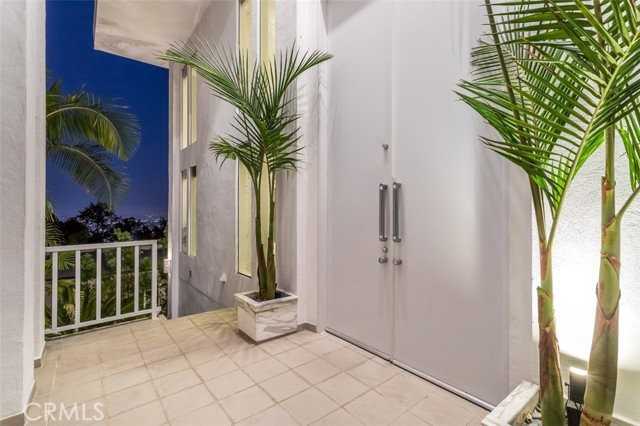1255 Hilldale Ave - Photo 2 of 7
